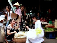 Gánh hàng rong Huế